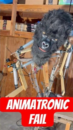 ANIMATRONIC MALFUNCTION￼ #animatronics #fivenightsatfreddys #freddyfazbear #fnaf #shorts