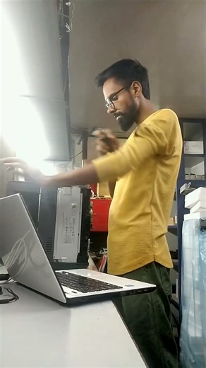 Customer Damaged the Laptop Screen | #shorts