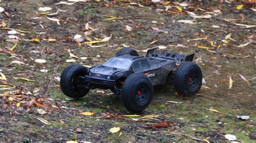 This 1/6th scale PD Racing Magnitron RC car is so big it barely fits in the boot of my real car