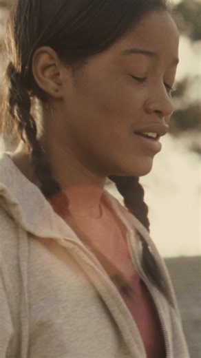 Sorry to this man and anyone else who doubted her 💅 Revel in female quarterback Jasmine Plummer’s greatness and stream The Longshots with the #ParamountPlus Premium Plan