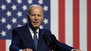 Biden heckled by climate protesters in Arizona