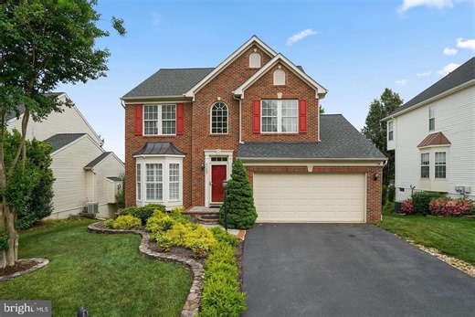 47400 River Crest St, Sterling, VA 20165 - MLS VALO2120488 - Coldwell Banker