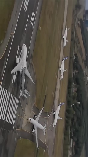Airbus A350 Formation Flight: A Spectacular Display