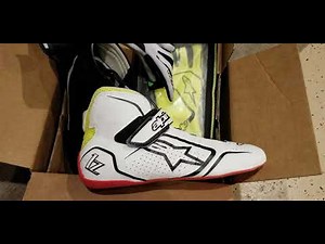Alpinestars Tech 1-Z unboxing for muggles