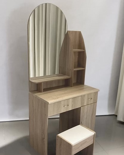 Confident everyday with this dresser table that help us to make ourselves look presentable when we face other people outside so make sure to have one! 🥰 | San-Yang Furniture