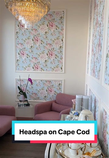 Cape Cod has a viral head spa and YES it’s as good as it looks. Wax by Renata absolutely nailed it and Gabi made the whole experience perfection. This is your sign to slow down, unplug from life, and treat yourself to real self-care. Bonus: it’s the cutest Valentine’s Day gift idea 💘 Would you get a head spa treatment??? #capecod #capecodmassachusetts #spa #headspa #localbusiness