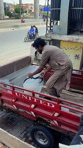 Ever Wonder How Huge Ice Cubes Are Made? #IceCubes #GiantIceCubes #HowItsMade #CoolScience #Bartending #CocktailTips #DrinkHacks #Shorts #Satisfying #behindthescenes | Skilled Workers