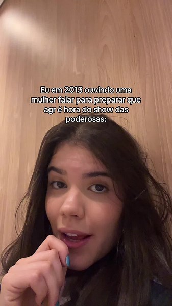 Anitta: O Show das Poderosas em Memes e Dança