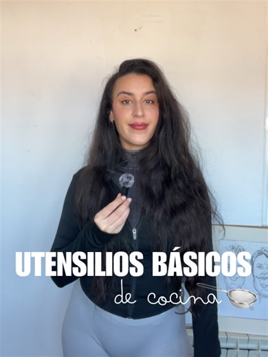 Aprende los utensilios de cocina en español 🇪🇸 con imágenes. We’re learning useful Spanish words for kitchen utensils — perfect for beginners! 🔔 DALE A LIKE, GUARDA EL VÍDEO Y SÍGUEME para más español :) #languagelearning #vocabulary #español #learnspanish #spanishlessons #spanishnook #fyp
