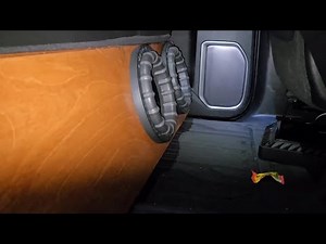 Digital Designs 2508’s in a Underseat MBE Truck Box…Naquinton Vaughn Box @ddaudiotv !!!