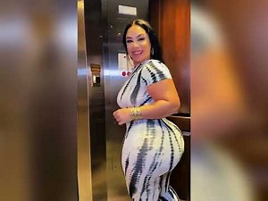 Selene Castle - Curvy Model Plus Size Fashion | Bio, Age, Career, Facts