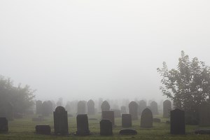 The 7 Creepiest Haunted Cemeteries in CT you Need to Visit