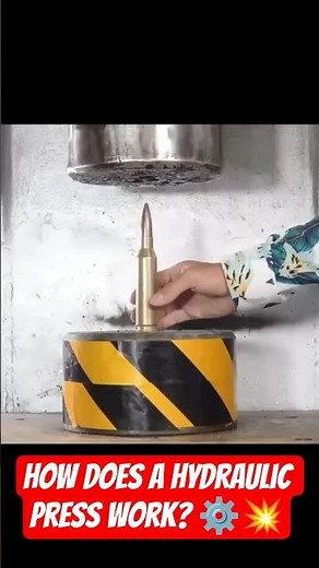 How Does a Hydraulic Press Work? ⚙️💥 #mechanic #engineering