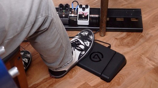 How to Control Your Computer With Your Feet