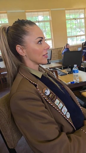 683K views · 9.6K reactions | Dink alle stadsjapies moet plaas toe ... Nie jy nie Nastassja! | Albert Bredenhann | Facebook