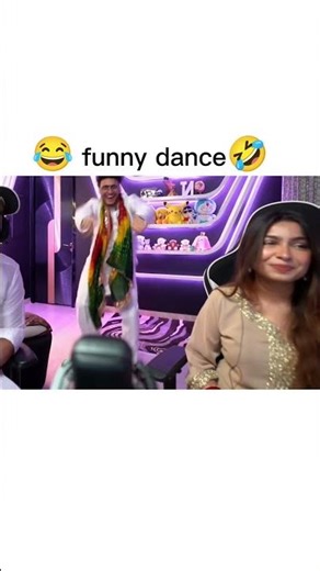 Nischay Malhan Funny Dance 😂#shorts @triggeredinsaan