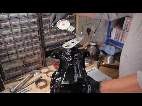 BMW 3 SERIES E30 differential restoration rebuild setting and measuring pinion bearing preload