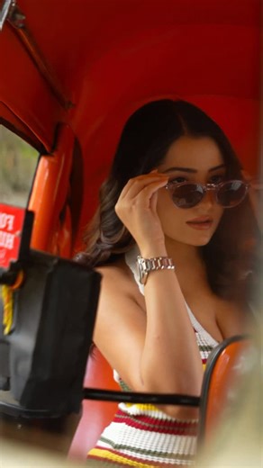 Simran Kaur on Instagram: "🦊"