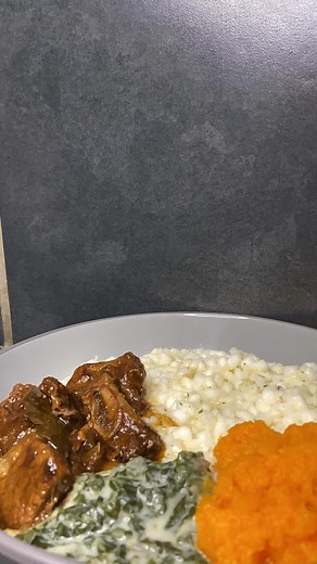 5.1K views · 695 reactions | Samp and beef curry  | Gee Mlangeni | Facebook