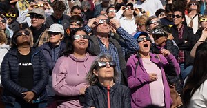Total solar eclipse mesmerizes millions in Canada