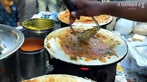 151K views · 847 reactions | So, we tried this amazing place which is serving more than 50 varieties of dosa like Pasta Dosa, Pav Bhaji Dosa, Chinese Dosa etc. Taste Was really good we tried this pasta dosa. Must Try This Place If You Live In Pune Google : - Ravi Famous Dosa Centre Clover Park, Viman Nagar, Pune, Maharashtra 411014 075710 05859 https://goo.gl/maps/pcfmshgH2sG2 | Dil Se Foodie | Facebook