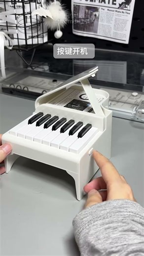 🎹 Tiny Piano That Plays Music & Tells Time! | Mini Piano Calendar | #shorts