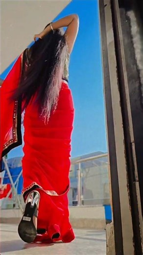 Aapke pyar mein hum sawarne lage 😘#song