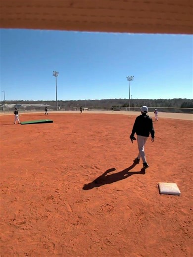 Max W. takes live batting practice with teammates! He is locked in for Spring 26 season! #baseball