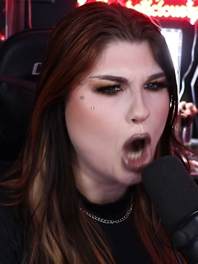 AFRAID OF THE DARK - @Motionless In White (VOCAL COVER) Pitched screams are notttt my forte but really wanted to give this a shot. I hope I did it justice! @Chris Motionless #miw #metalcore #screams #afraidofthedark #creatorsearchinsight