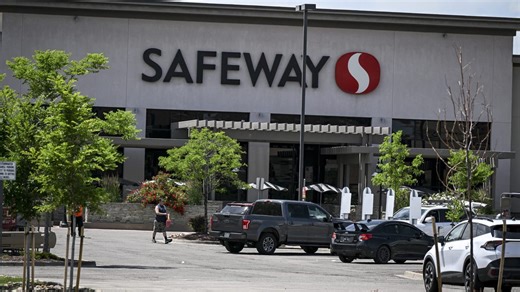 Northern California Safeway workers on verge of striking if deal not reached by Friday