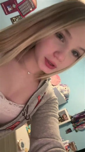 Emery (@stopbanningemery)’s videos with original sound - prisftbl