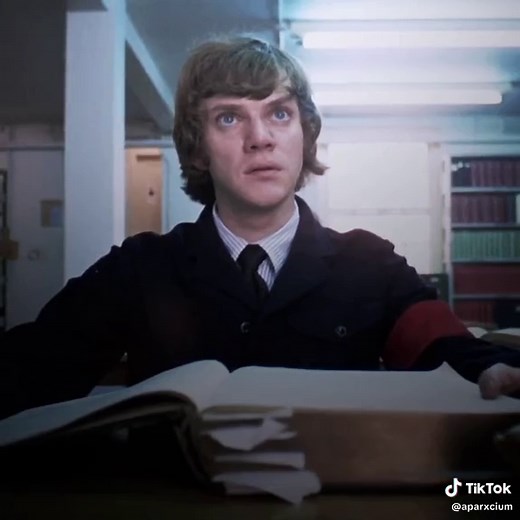 a little bit of the old ultra-violence. #alexdelarge #alexdelargeedit #aclockworkorange #clockworkorangeedit #fyp