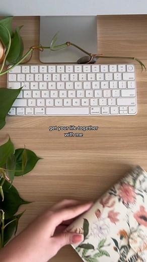 here are some tips for how to create a budget that works for you!! 1. Write down what matters to you. 2. Set financial goals for yourself. 3. Determine your income. 4. List out your expenses. 5. Plan out how much you typically spend in an area as well as how much you’d like to spend (actual & budget!) 6. Revisit your budget monthly to make adjustments where needed. #finance #budgeting #cashstuffing #motivation #inspration #getyourlifetogether #thatgirl