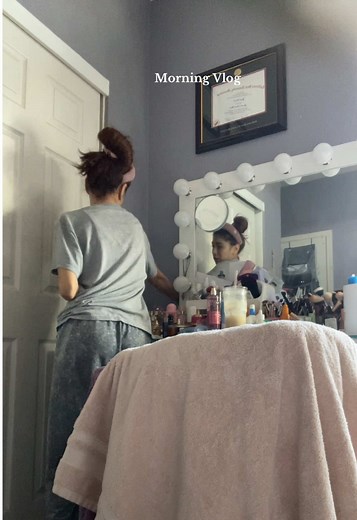 I didn’t want to get up this morning😫🤭 #adayinmylife #vlogmas #morningvlog #fy