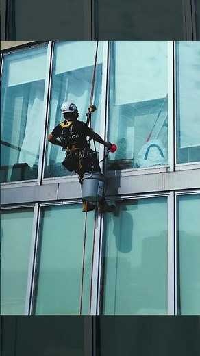 High Rise Window Washers | Rope Access