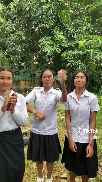 Kom merl dol job very 😊💔#typer #24hours