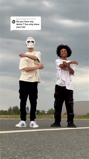 Passionate DANCING with Cool Hair | Tum Tum Haircut Showcase