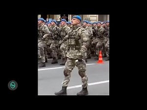 L'armée Turque en Azerbaïdjan parade militaire