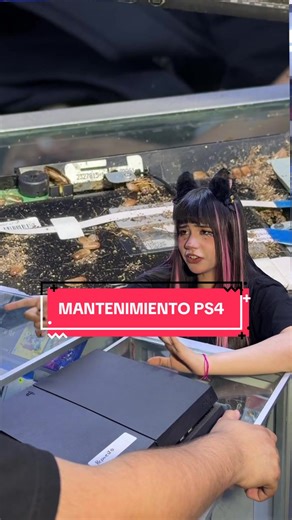 Mantenimiento PS4🎮 #comedia #humor #ps4 #mantenimiento #serviciotecnico