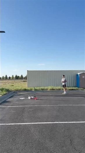Homemade Rocket First Flight #ModelRocket#RocketLaunch#DIYRocket