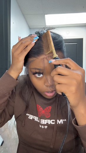 7.8M views · 29K reactions | YALLLL  get the Hot&Hotter Hotcomb at YOUR OWN RISK  | DeAnna Davis | Facebook