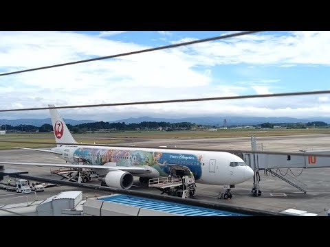 昼前の鹿児島空港からライブ配信