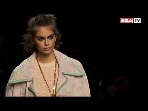 Las icónicas modelos que formaron parte del desfile de Fendi en Milán Fashion Week 2019 | ¡HOLA! TV