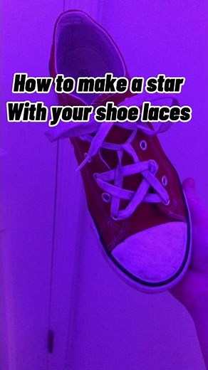 How to make a star with your shoe laces*Easy*