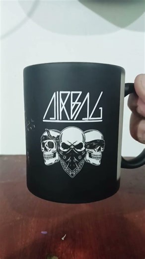 taza magica 3D Airbag.