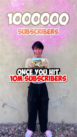 @zhong don’t have his diamond play button anymore #shorts