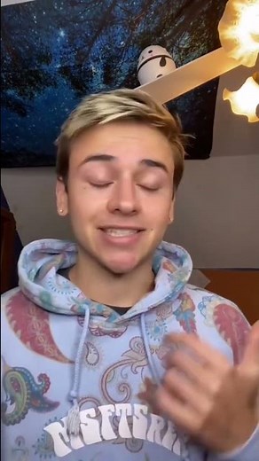 Pranking my little brother with fake winning $10,000 scratch tickets 😭