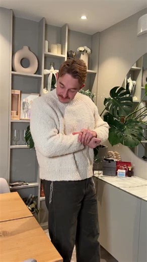 Remember to save this for later 💌 Pattern is made in the design tool (men’s wear is in test knit and will be launched in a few months👀 ) with drops daisy and boucle combo: gauge 14-15 on needle size 6.0mm💖 #dreamknit #dropsboucle #dropsdaisy #knittingcommunity #knittersofinstagram #handmadewardrobe #slowcraft #knitwear #menswear #menssweater #makersofinstagram #handknit #knittinginspiration #knittingprocess #wetblocking #scandiknit | Dreamknit