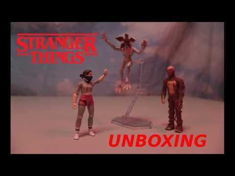 Unboxing Stranger things Demogorgon y Once de jazwares escala 1,18