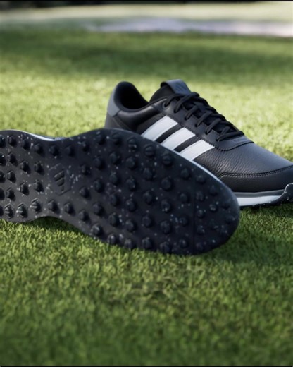 Adidas S2G Leather Spikeless 2026🔥 Exclusive to Drummond Golf, these all-new golf shoes are crafted from premium leather for durability and performance in all playing conditions. The advanced spiked outsole provides exceptional traction and stability, delivering the support you need for a powerful, controlled swing.🏌🏼‍♂️ Available in three different colours. Find them in-store or online now: https://drummondgolf.pulse.ly/e8wukivjqi #Adidas #AdidasGolfShoes #NewGearisHere | Drummond Golf